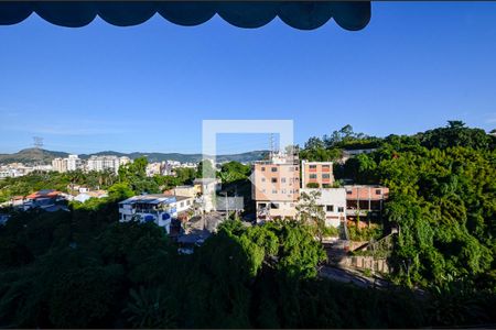 vista do quarto 2 de apartamento para alugar com 2 quartos, 56m² em Ingá, Niterói