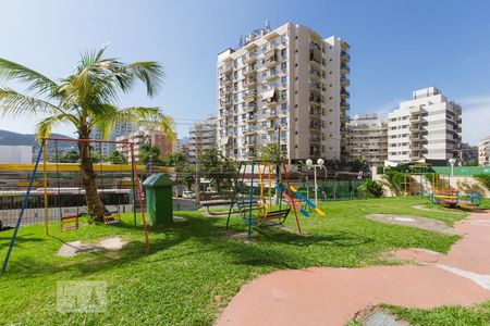 Apartamento à venda com 66m², 2 quartos e 1 vagaParquinho