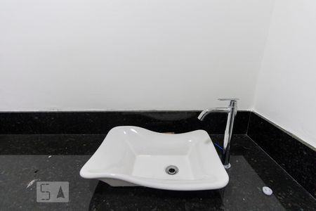 Lavabo de casa para alugar com 4 quartos, 280m² em Vila Monte Alegre, São Paulo