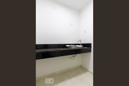 Lavabo de casa para alugar com 4 quartos, 280m² em Vila Monte Alegre, São Paulo