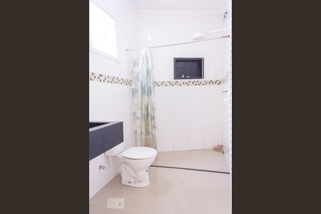 Casa à venda com 250m², 3 quartos e 5 vagas Casa à venda com 250m², 3 quartos e 5 vagasBanheiro da Suíte