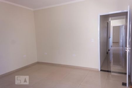 Casa à venda com 250m², 3 quartos e 5 vagas Casa à venda com 250m², 3 quartos e 5 vagasQuarto 3