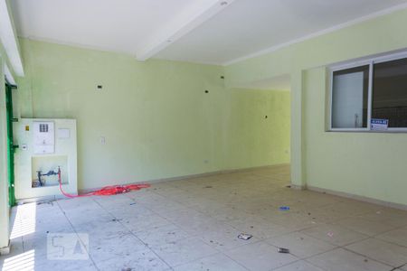 Casa à venda com 250m², 3 quartos e 5 vagas Casa à venda com 250m², 3 quartos e 5 vagasGaragem
