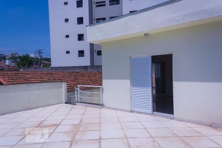 Casa à venda com 250m², 3 quartos e 5 vagas Casa à venda com 250m², 3 quartos e 5 vagasVaranda
