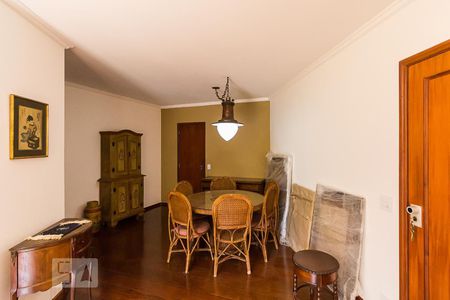 Sala de apartamento para alugar com 3 quartos, 125m² em Vila Madalena, São Paulo