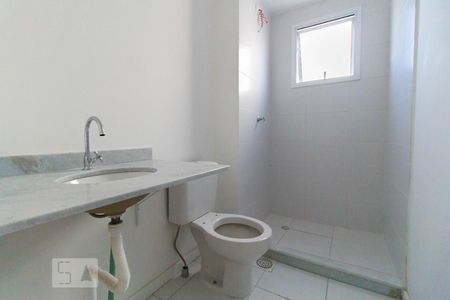 Banheiro de apartamento para alugar com 2 quartos, 52m² em São José, Porto Alegre