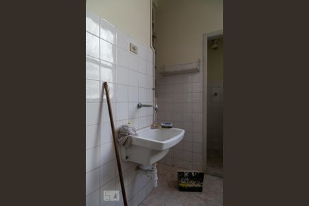Apartamento para alugar com 110m², 2 quartos e sem vaga Apartamento para alugar com 110m², 2 quartos e sem vagaÁrea de serviço