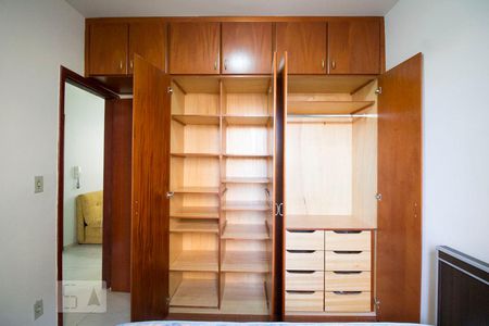 Quarto 01 de apartamento à venda com 2 quartos, 50m² em Santa Efigenia, Belo Horizonte