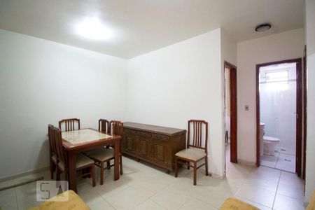 Sala de apartamento à venda com 2 quartos, 50m² em Santa Efigenia, Belo Horizonte