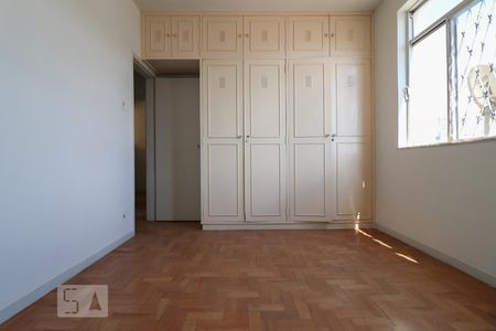 Apartamento à venda com 85m², 3 quartos e 1 vagaQuarto 2