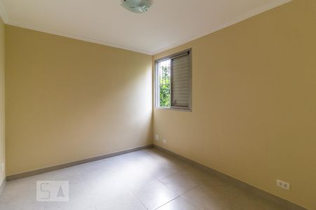 Quarto 2 de apartamento para alugar com 2 quartos, 50m² em Lapa de Baixo, São Paulo