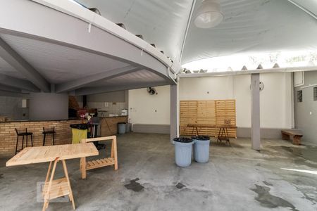 Apartamento à venda com 56m², 2 quartos e 1 vagaChurrasqueira