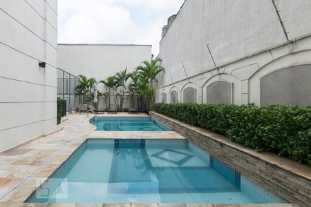 Apartamento para alugar com 70m², 2 quartos e sem vagaÁrea comum - Piscina