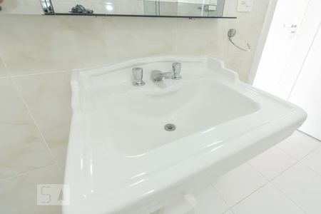 Apartamento à venda com 391m², 3 quartos e 1 vagaBanheiro da Suíte