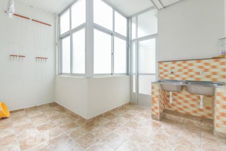 Apartamento à venda com 391m², 3 quartos e 1 vagaÁrea de Serviço