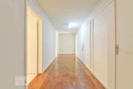 Apartamento à venda com 391m², 3 quartos e 1 vagaCorredor