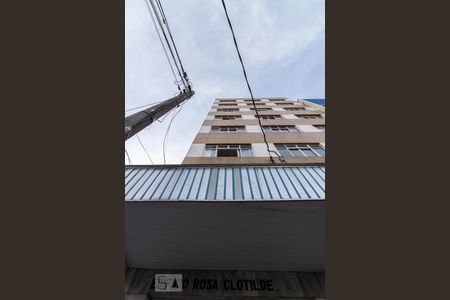 Fachada de kitnet/studio para alugar com 1 quarto, 40m² em Centro, Curitiba