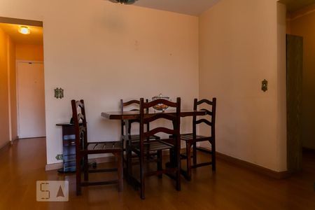 Sala de apartamento para alugar com 3 quartos, 85m² em Liberdade, São Paulo