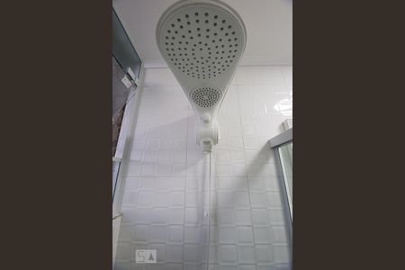 Banheiro de kitnet/studio para alugar com 1 quarto, 40m² em Centro, Florianópolis