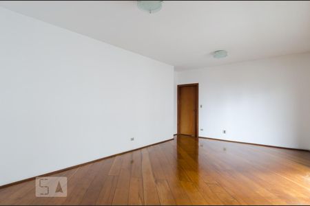 Apartamento para alugar com 160m², 3 quartos e 2 vagasSala