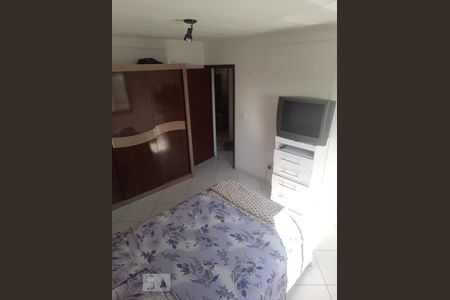 Dormitório de apartamento para alugar com 2 quartos, 74m² em Igara, Canoas