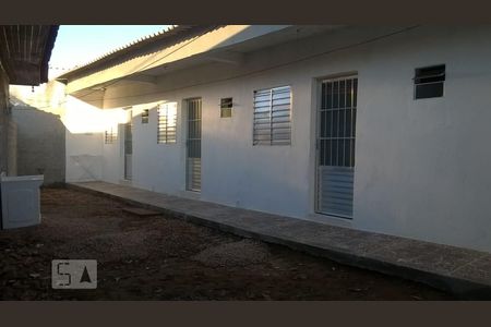 Studio para alugar com 40m², 1 quarto e 1 vagaQuintal
