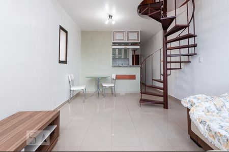 Sala de apartamento à venda com 1 quarto, 87m² em Cambuí, Campinas