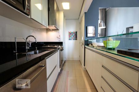 Apartamento para alugar com 97m², 2 quartos e 2 vagascozinha