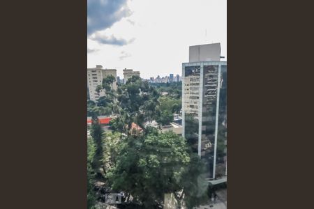 Apartamento para alugar com 180m², 3 quartos e 2 vagasVista quarto 2