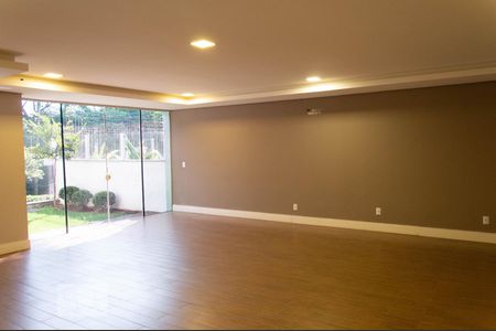 Apartamento para alugar com 55m², 1 quarto e 1 vagaSalão