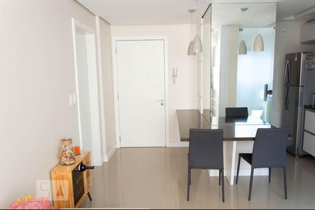 Sala de apartamento para alugar com 1 quarto, 55m² em Auxiliadora, Porto Alegre