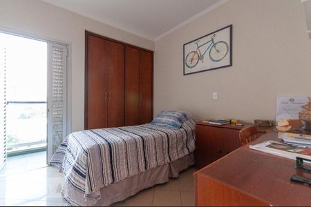 Apartamento à venda com 97m², 3 quartos e 2 vagasQuarto 2
