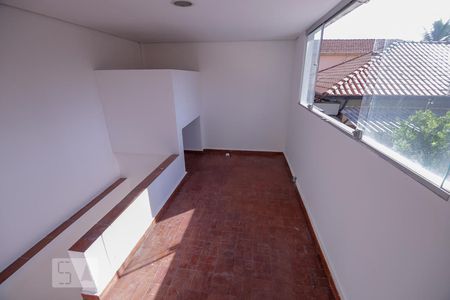 Casa à venda com 100m², 3 quartos e 1 vaga Casa à venda com 100m², 3 quartos e 1 vagaEdícula Superior