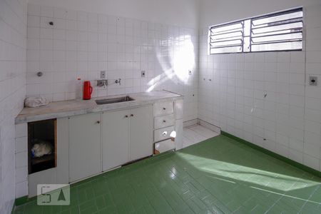 Casa à venda com 100m², 3 quartos e 1 vaga Casa à venda com 100m², 3 quartos e 1 vagaCozinha