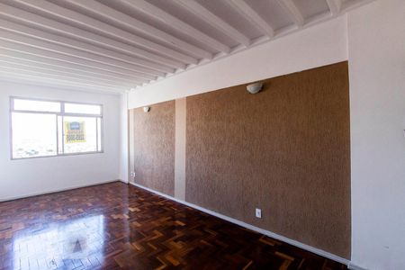 Sala de apartamento à venda com 3 quartos, 80m² em Nova Suíssa, Belo Horizonte