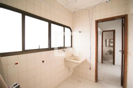 Apartamento para alugar com 360m², 4 quartos e 3 vagasÁrea de Serviço