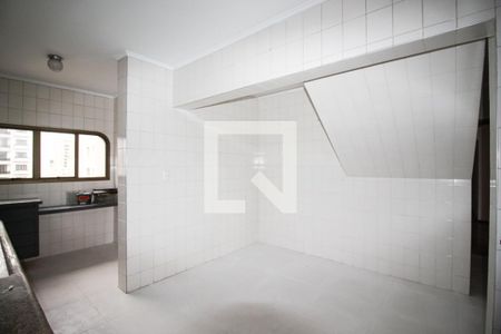 Apartamento para alugar com 360m², 4 quartos e 3 vagasCozinha