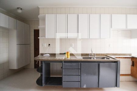 Apartamento para alugar com 360m², 4 quartos e 3 vagasCozinha