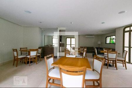 Apartamento para alugar com 360m², 4 quartos e 3 vagasÁrea comum - Salão de festas