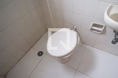 Apartamento para alugar com 360m², 4 quartos e 3 vagasBanheiro de serviço