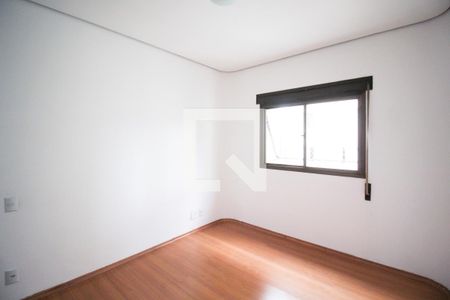 Apartamento para alugar com 360m², 4 quartos e 3 vagasSuíte 2