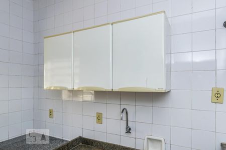 Casa à venda com 250m², 4 quartos e 3 vagasCozinha - casa dos fundos