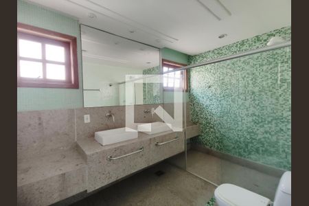 Casa à venda com 350m², 4 quartos e 4 vagas