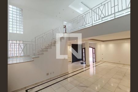 Casa à venda com 4 quartos, 350m² em Santa Lúcia, Belo Horizonte