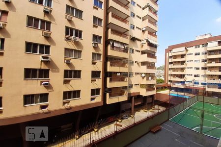 Vista de apartamento à venda com 3 quartos, 80m² em Lins de Vasconcelos, Rio de Janeiro