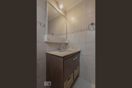 Banheiro de apartamento à venda com 2 quartos, 74m² em Vila Mariana, São Paulo