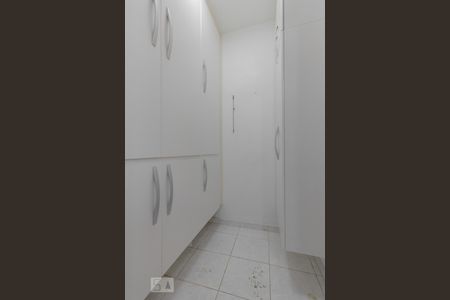 Apartamento à venda com 74m², 2 quartos e 1 vagaÁrea de serviço