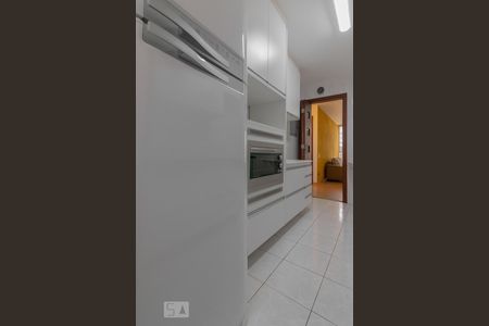 Apartamento à venda com 74m², 2 quartos e 1 vagaCozinha