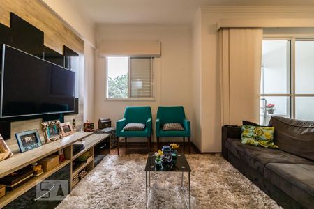 Sala de apartamento para alugar com 2 quartos, 73m² em Jardim Tupanci, Barueri