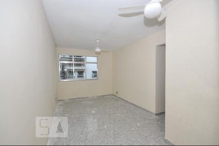 Apartamento à venda com 72m², 3 quartos e 1 vaga Apartamento à venda com 72m², 3 quartos e 1 vagaSala
